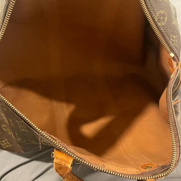 LV Monogram Keepall 45 - Picture 8 of 16